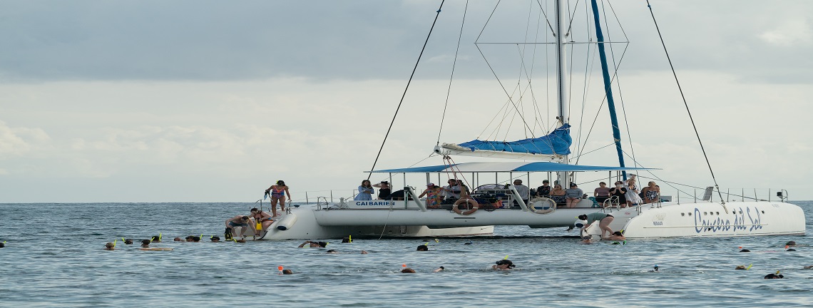 Catamaran Excursion in Cayo Santa María.